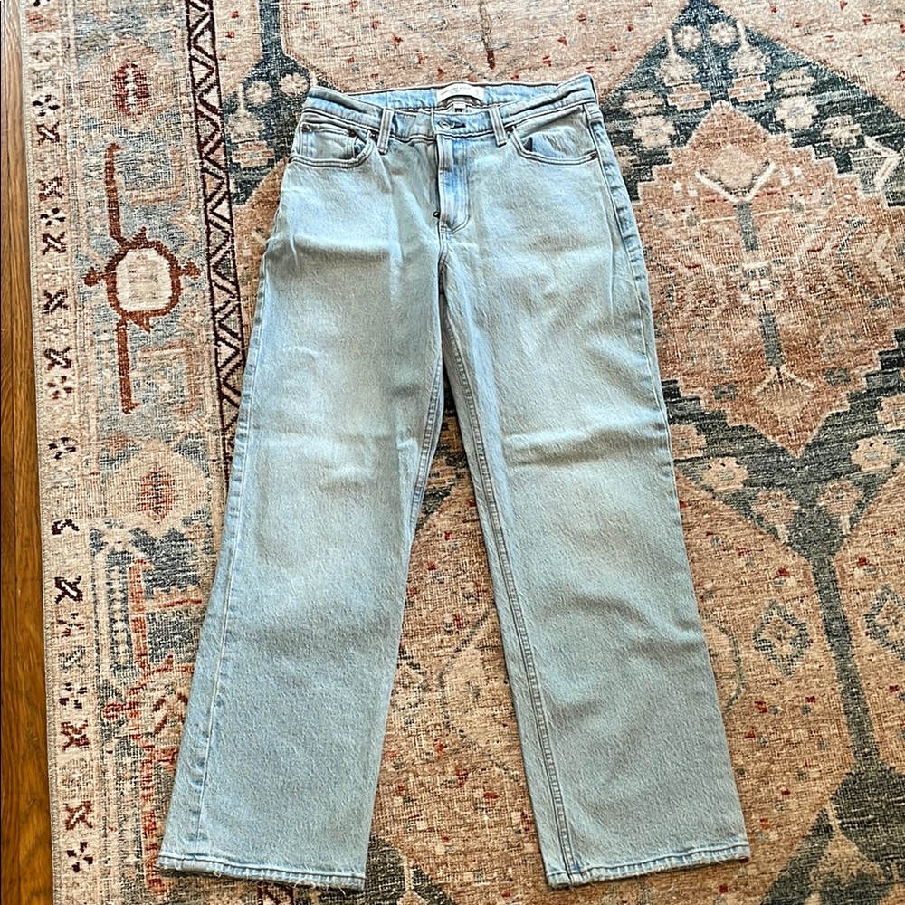 abercrombie low rise baggy jeans